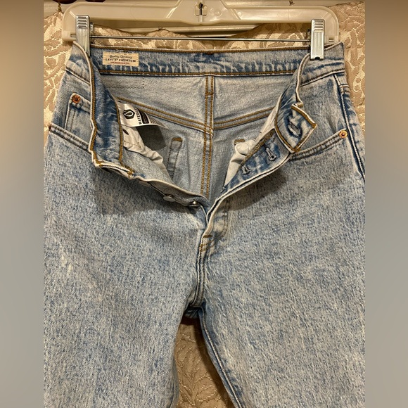 LEVI'S Women's 501 Jeans Size W26 / L26 - Light Blue, Button Fly, Quality - Picture 3 of 16